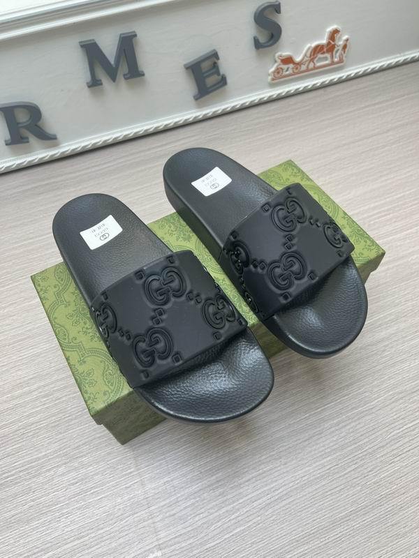 Gucci Men's Slippers 417